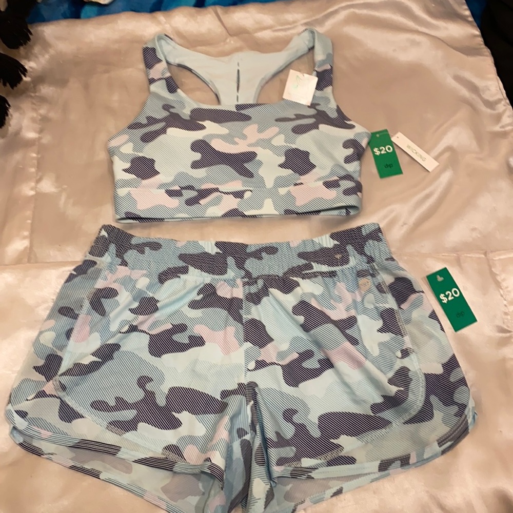 Dip 2 piece sports bra and shorts